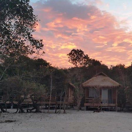 Natural Island Bungalows Koh Rong Sanloem Exteriér fotografie