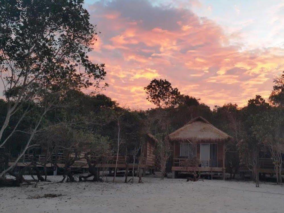 Natural Island Bungalows Koh Rong Sanloem Exteriér fotografie